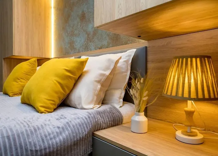 Gg Home - 2-Bedroom Apartment In Vake At The Mziuri Park