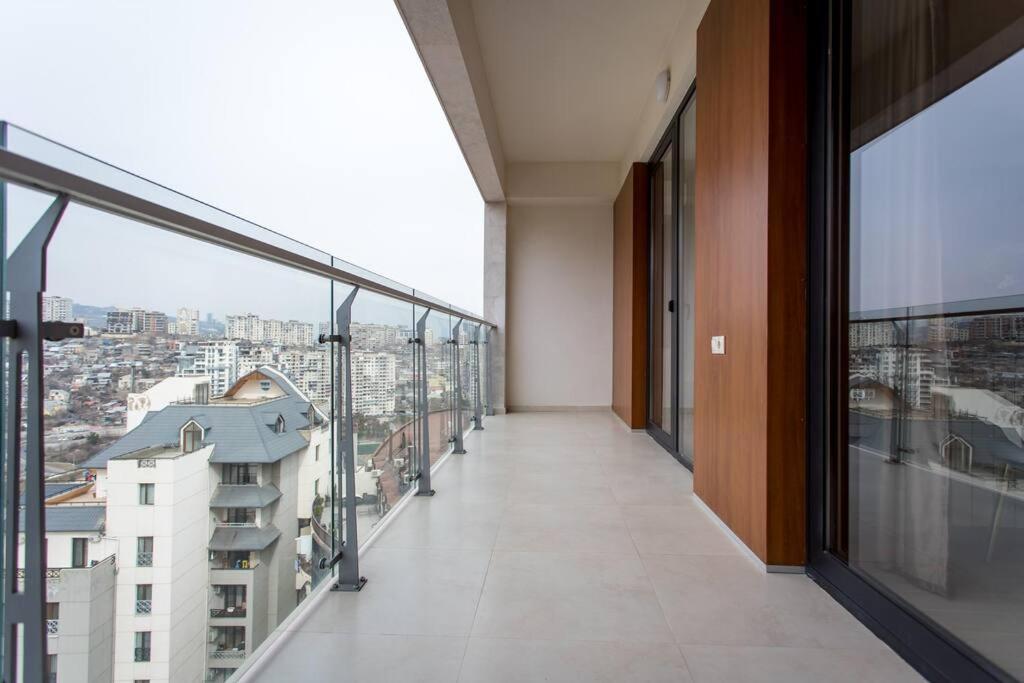 Gg - 2-bedroom In Vake At The Mziuri Park * Tbilisi