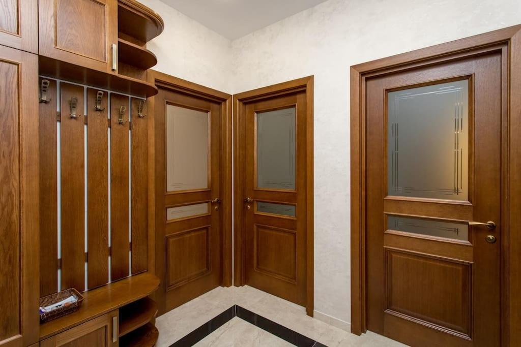 Gg - 2-bedroom In Vake At The Mziuri Park Appartement Tbilissi